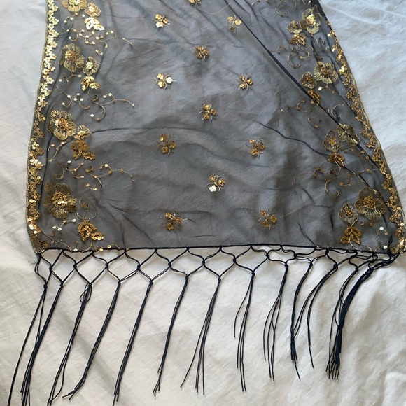 Elegant Sequin Tassel Shawl Scarf Cover up - Picture 3 of 5